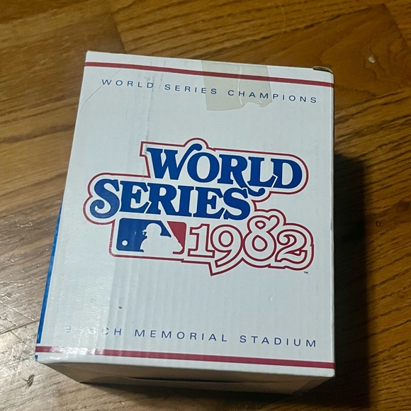 St. Louis Cardinals 1982 World Series Budweiser Beer Stein Mug SGA 8/31-Brewers - Picture 1 of 12